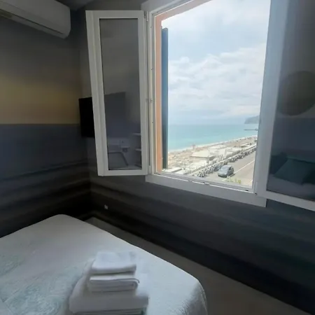 Apartament Starfish - Frontemare Con Balcone E Vista Finale Ligure